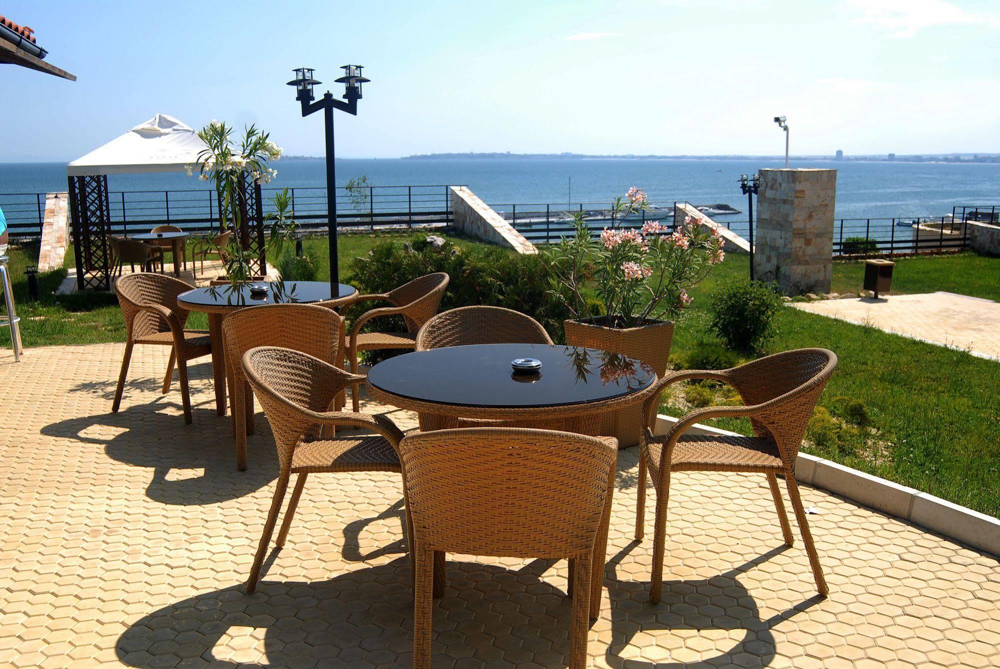 Diamond Apartments Sveti Vlas Exterior foto